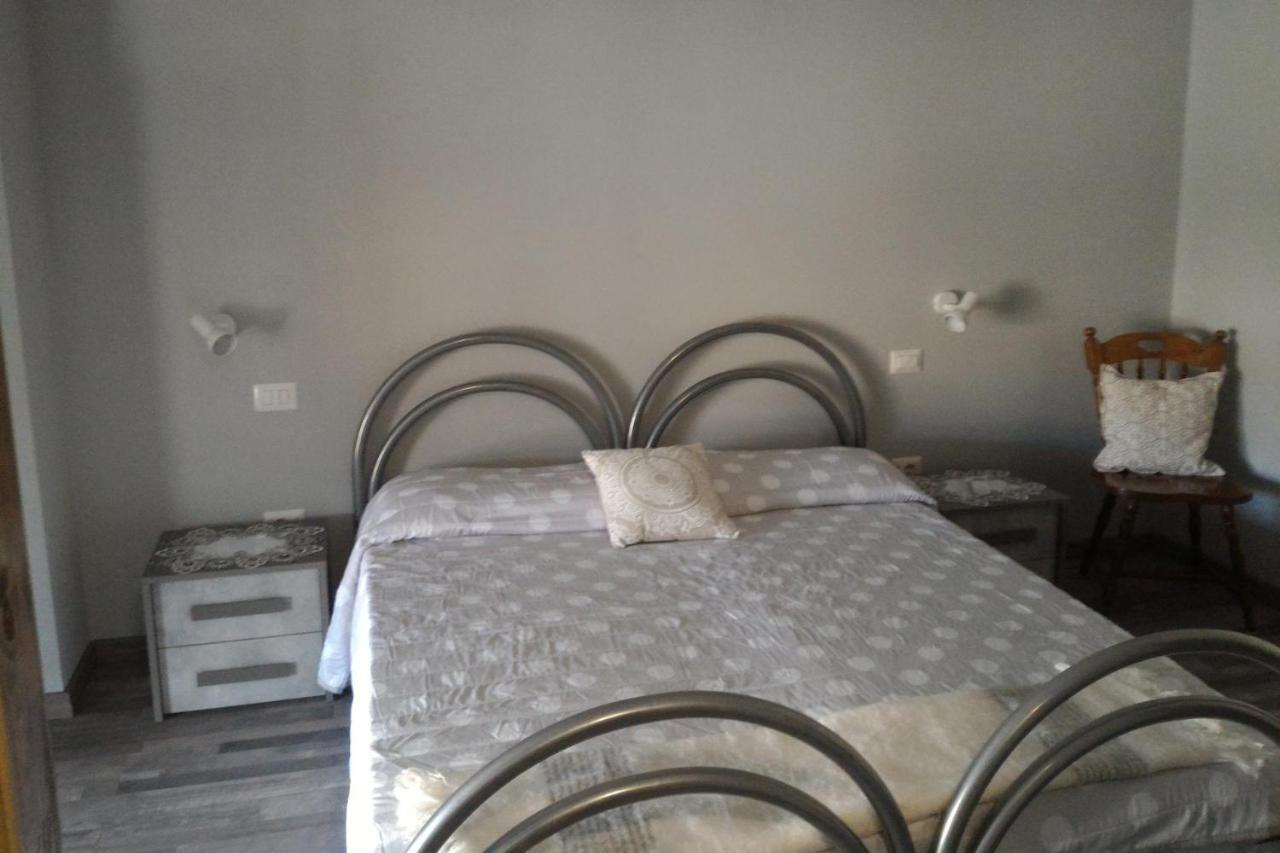 Corona Bed & Breakfast Sardara Ngoại thất bức ảnh