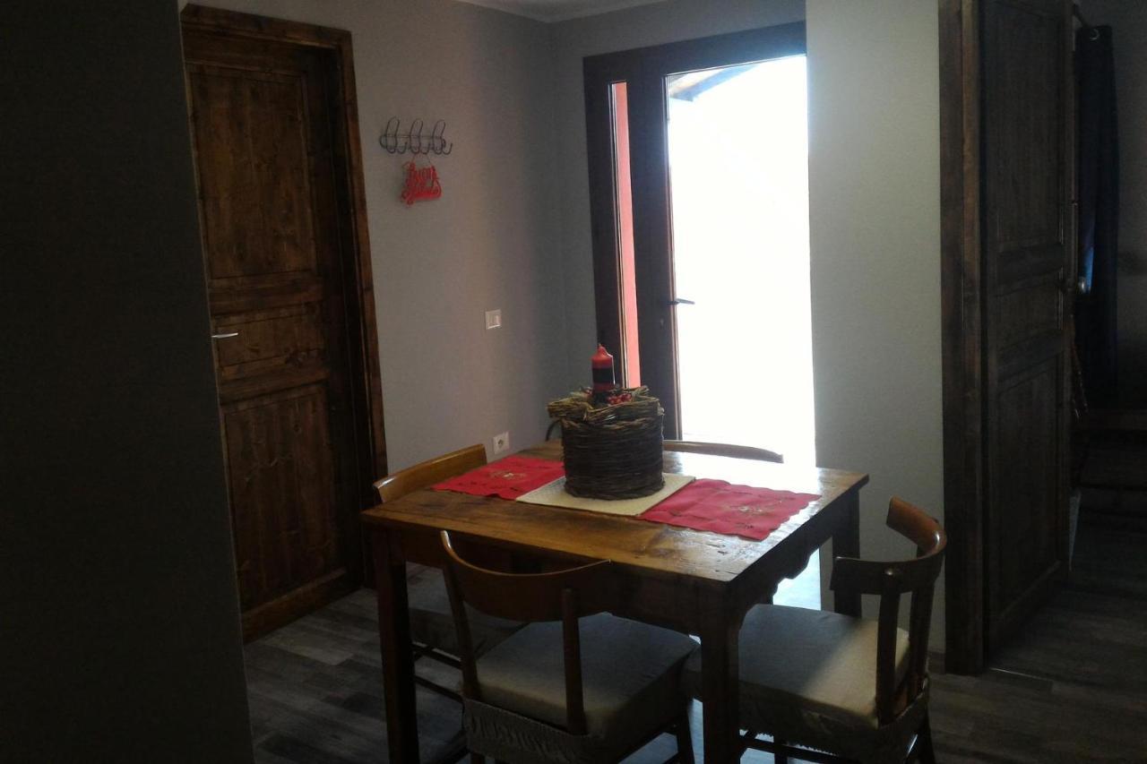 Corona Bed & Breakfast Sardara Ngoại thất bức ảnh