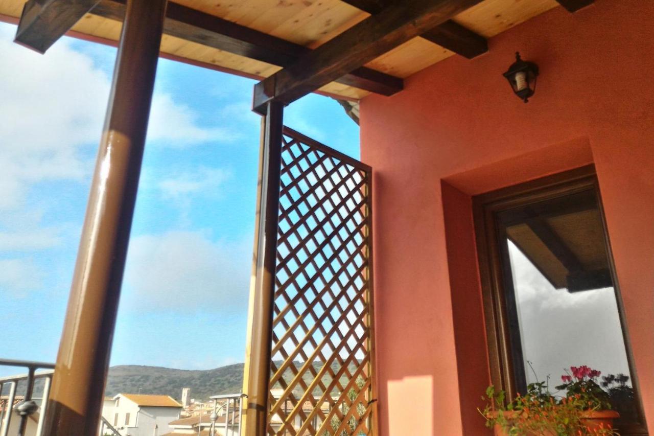 Corona Bed & Breakfast Sardara Ngoại thất bức ảnh