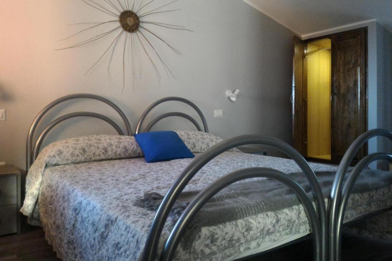 Corona Bed & Breakfast Sardara Ngoại thất bức ảnh
