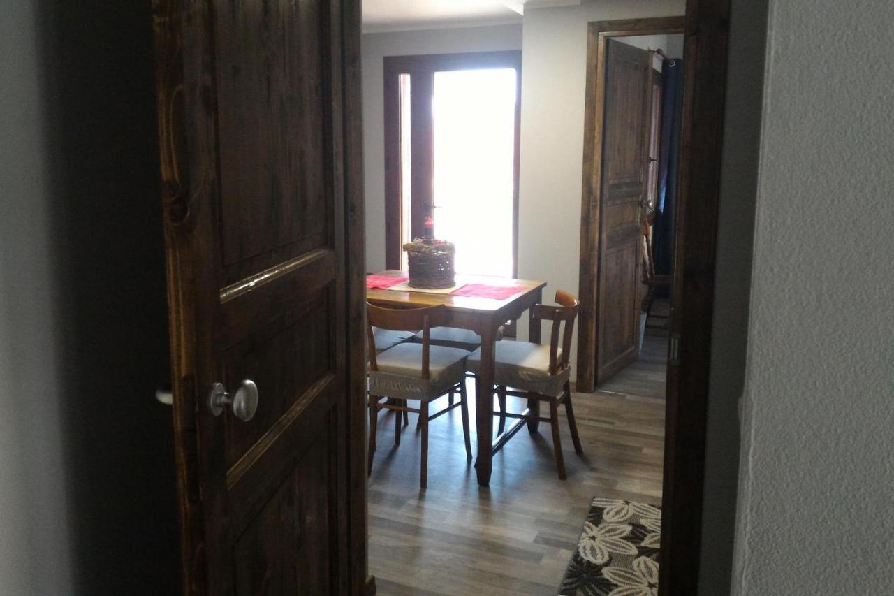 Corona Bed & Breakfast Sardara Ngoại thất bức ảnh