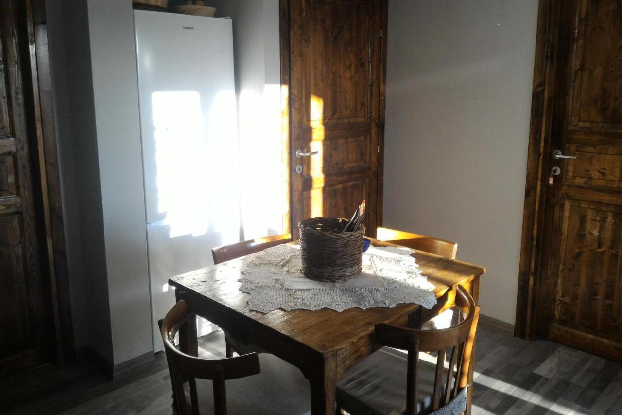 Corona Bed & Breakfast Sardara Ngoại thất bức ảnh