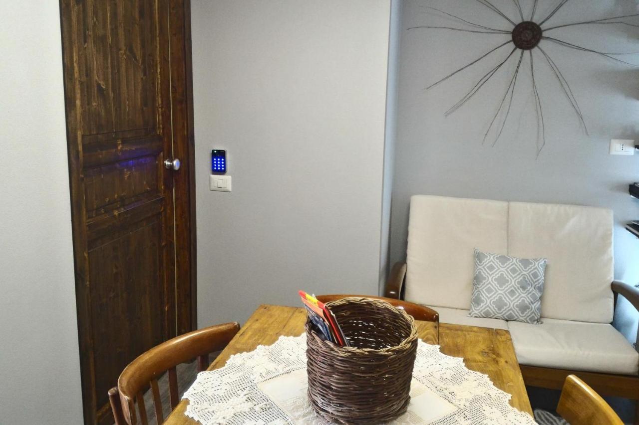 Corona Bed & Breakfast Sardara Ngoại thất bức ảnh