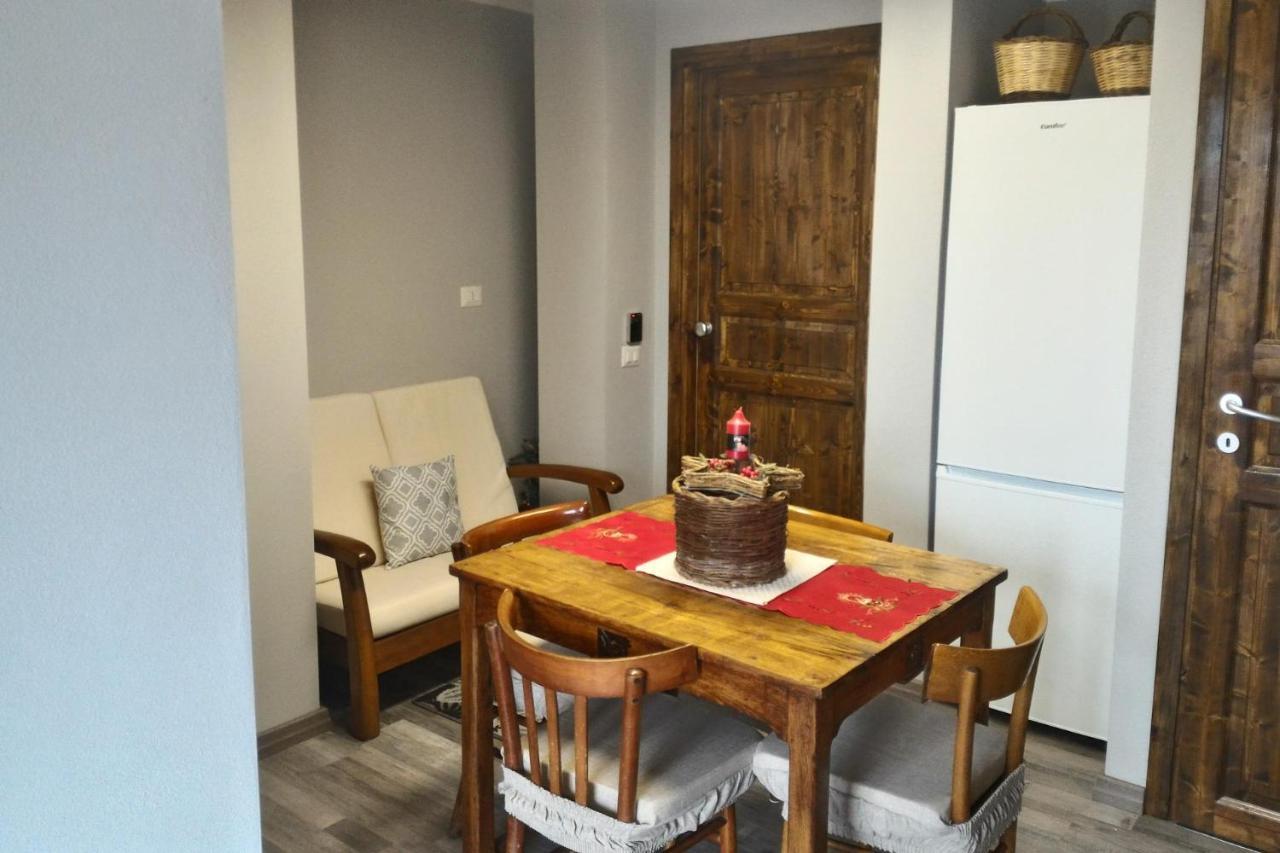 Corona Bed & Breakfast Sardara Ngoại thất bức ảnh